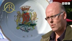 Chinese Plates Given As A Royal Wedding Gift Hide An Unsolved Mystery | Antiques Roadshow UK