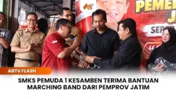 SMKS Pemuda 1 Kesamben Receives Marching Band Equipment from East Java Provincial Government