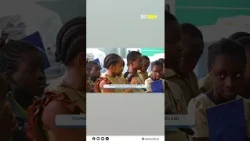 Première escale de la tournée de la BD Les Bâtisseurs de l’Aube Nouvelle, dans une école,