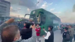 Konyaspor'un Fenerbahçe maçı öncesi stadyuma gelişi