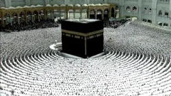 Fajr Prayer from the Masjid al-Haram led by Sheikh Dr. Yasser Al-Dosari