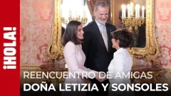 La reina Letizia y Sonsoles Ónega en los Premios Planeta: un cariñoso encuentro lleno de complicidad