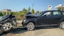 Aksident tragjik Divjakë! Ndërron jetë 39-vjeçari, ka të plagosur, mes tyre dhe të mitur