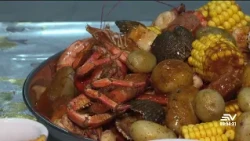 Louisiana-Style Seafood in Guayaquil: The $35 Bag Combo from the Suburbs | En Contacto | Ecuavisa