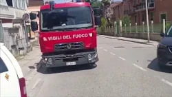 Malore alla guida, schianto contro ex centro professionale