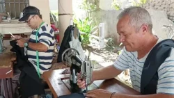 Cambios en la Industria Textil: Perspectiva de un Sastre Toni Mendoza