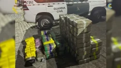Intervenidos 785 kilos de hachís en una embarcación en el río Piedras