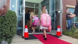A year after rallying to keep Wauwatosa Stem open, parents watch their kids walk through new doors
