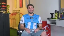 Nicolás Barrionuevo: The Former Soccer Player Who Turned Barbering Into His Passion | From Our Pitch