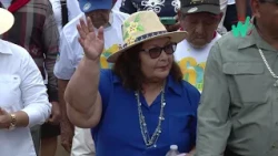 NUEVA GUINEA CELEBRA SU 61 ANIVERSARIO