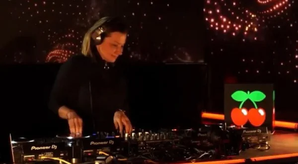 Juliet Sikora: Pacha On Air - Munich (Germany)