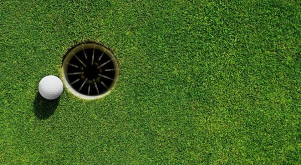 18 Holes