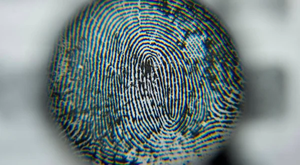 Verräterische Spuren – Die Geschichte der Forensik