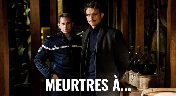 Meurtres à...