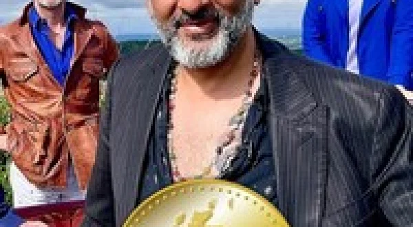 Celebrity Antiques Road Trip