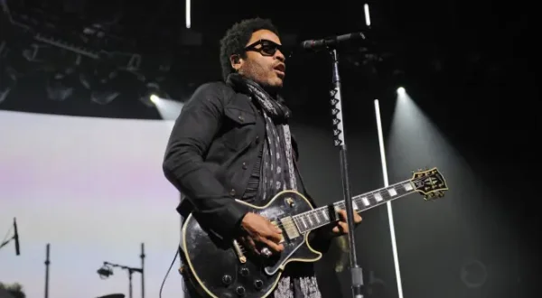 Lenny Kravitz -- Live at the iTunes Festival