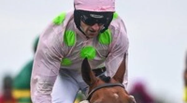Live: RTÉ Racing