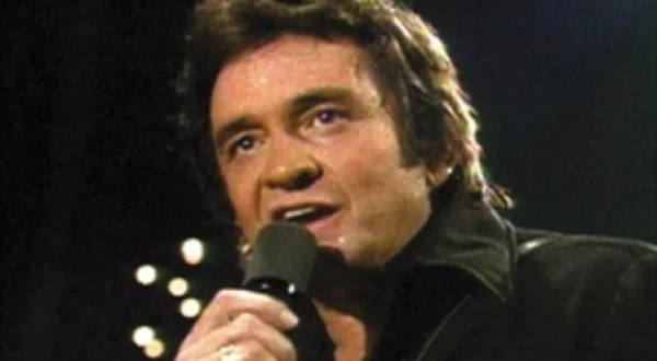 Johnny Cash - Music In Review