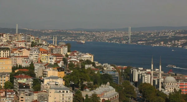Städtedestinationen: Istanbul: Die Millionen Metropole zwischen Europa und Asien