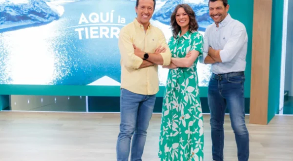 Aqui la tierra