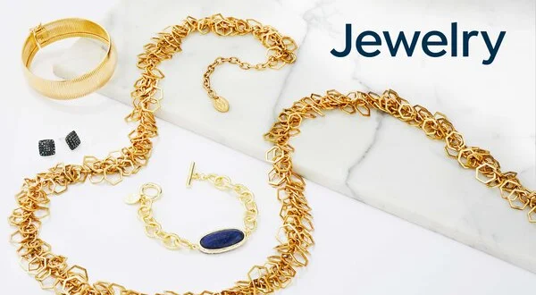Live: Bright Halo Lab Grown Diamond Jewelry