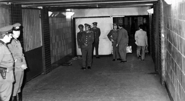 Thema: Berliner S- und U-Bahnhöfe