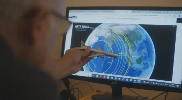 Flug MH370 - Verschollen über dem Meer