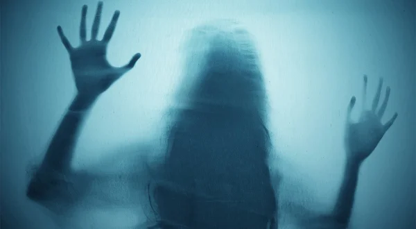 Evil – Dem Bösen auf der Spur