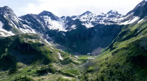 Land der Berge