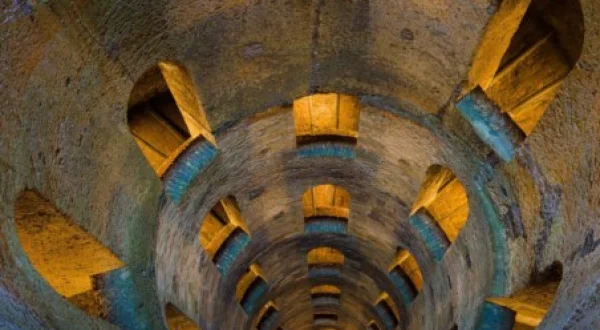 Sob as Cidades: Segredos Ocultos