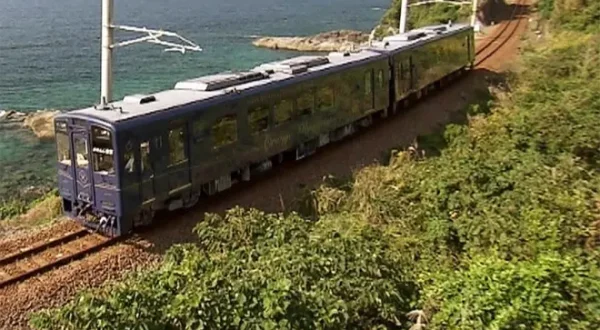 Train Cruise