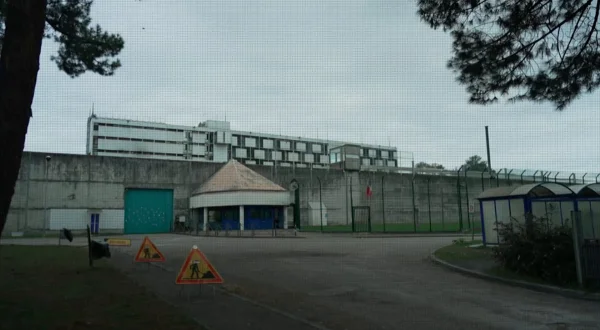 Prisons quand les détenus font la loi
