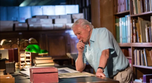 O Museu de História Natural ganha vida com David Attenborough