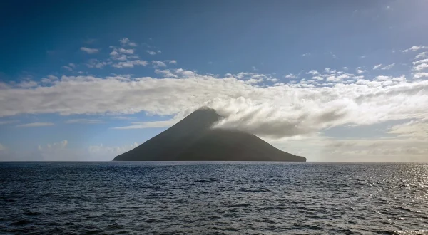 Tonga, die Wucht des Unterseevulkans