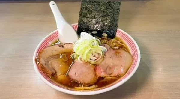 ラーメンを食べる。