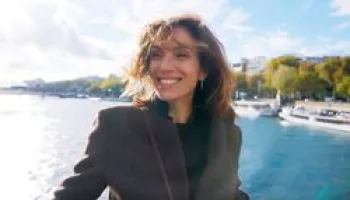 Elle parle d'Elle