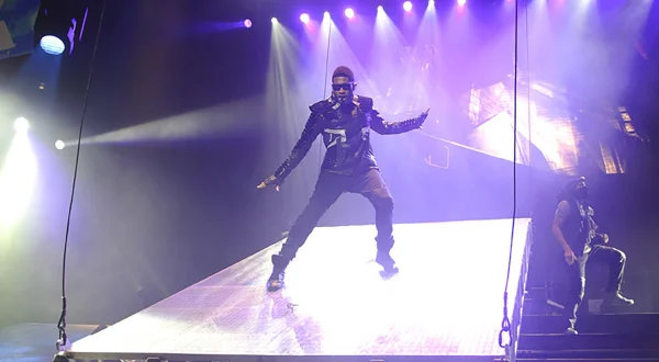 Usher - Omg Tour