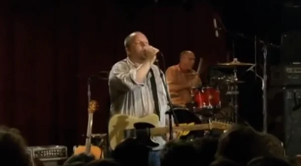 Pixies - Club Date Live In Boston