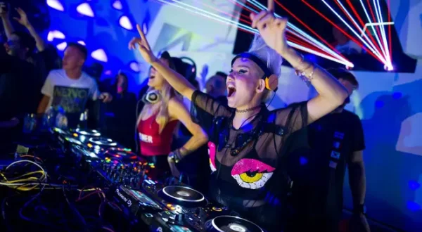Insomnia! The All Night Party!