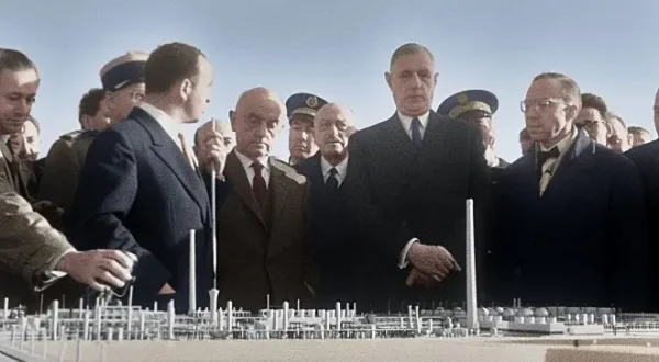 De Gaulle, bâtisseur