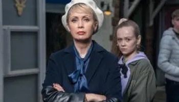 Hollyoaks : l'amour mode d'emploi
