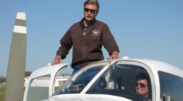Airplane Repo - Die Inkasso-Piloten
