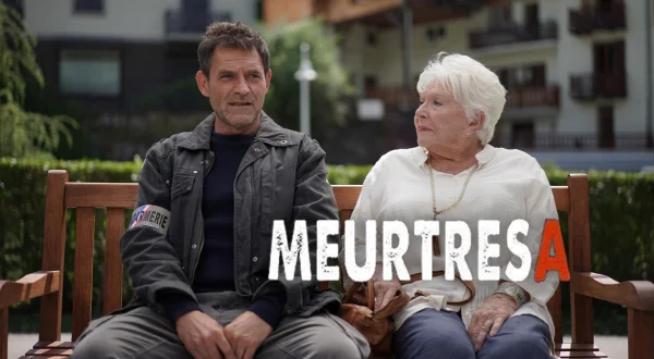 Meurtres à...