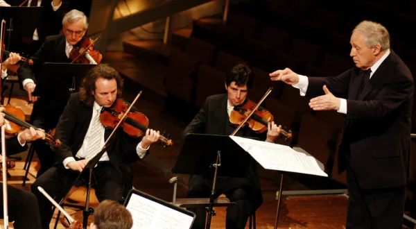 Pierre Boulez, Staatskapelle Berlin: Mahler, Symphony no. 2
