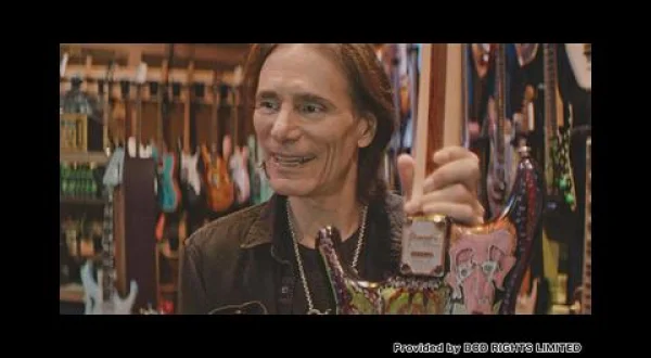 六弦の人生 ～Life in Six Strings～：スティーヴ・ヴァイ