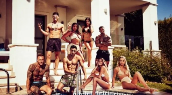 Celebrity Ex On The Beach
