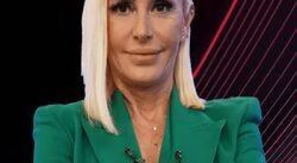 Gündem Özel