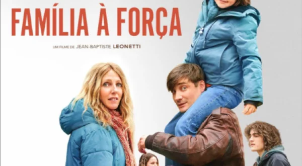 Família à Força