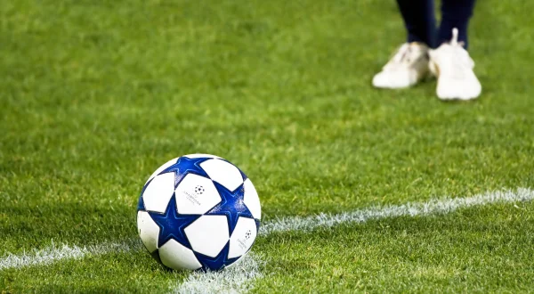 Fußball: DFB-Junioren-Vereinspokal