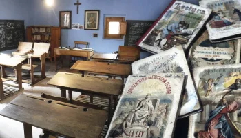 El maestro y la escuela rural. Enseñanza de antaño en nuestros pueblos
